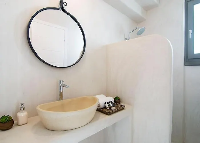 Dreamy Cycladic Luxury Summer 1 Willa Sotiras