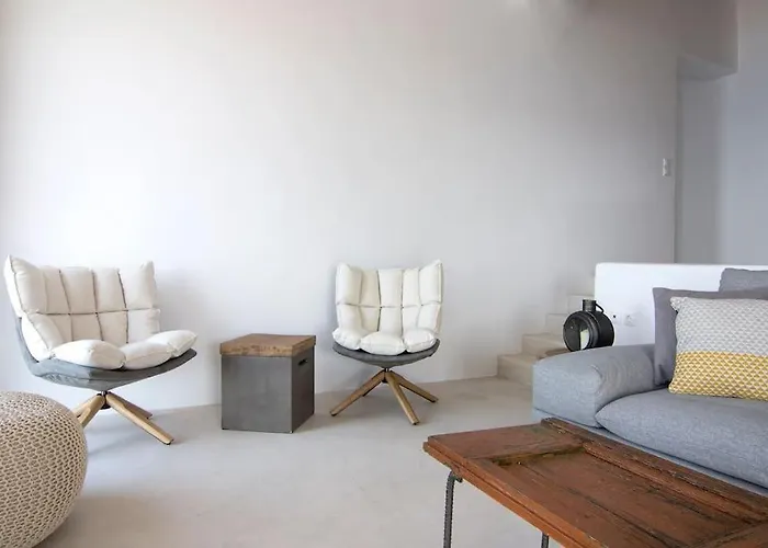 Dreamy Cycladic Luxury Summer 1 Willa Sotiras